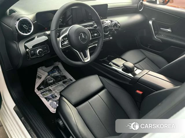 Mercedes-Benz A-Class 2023 Белый из Китая, фото 2