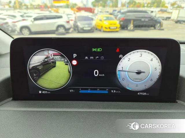 Hyundai Staria 2023 Белый из Кореи, фото 2