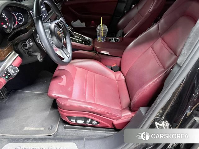 Porsche Panamera (971) 2018 Черный из Кореи, фото 2