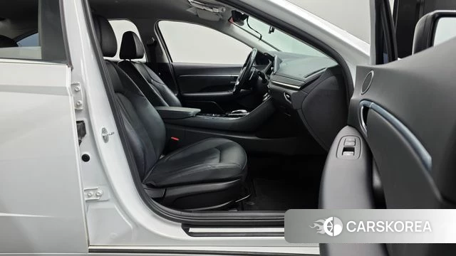 Hyundai Sonata (DN8) 2020 Белый из Кореи, фото 2