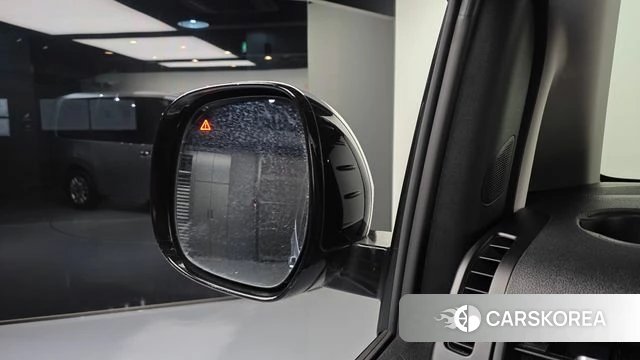 Hyundai Staria 2025 Серебристо-серый из Кореи, фото 2