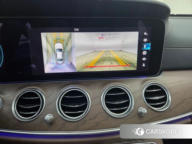 Mercedes-Benz E-Class W213 2022 Жемчужный цвет из Кореи, фото 2