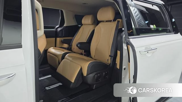 Kia Carnival 4th generation 2023 Белый из Кореи, фото 2