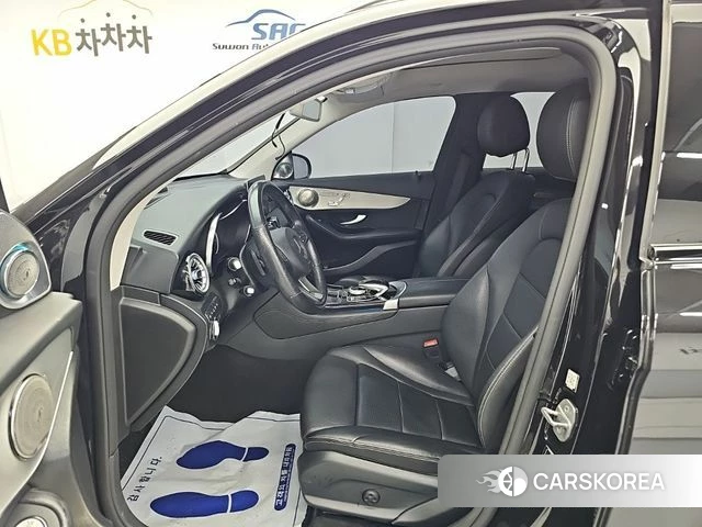 Mercedes-Benz GLC-Class X253 2018 Черный из Кореи, фото 2