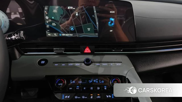 Hyundai The New Avante (CN7) 2024 Белый из Кореи, фото 2