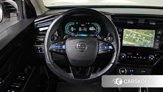 Ssangyong Korando EV (E-Motion) 2022 Белый из Кореи, фото 2