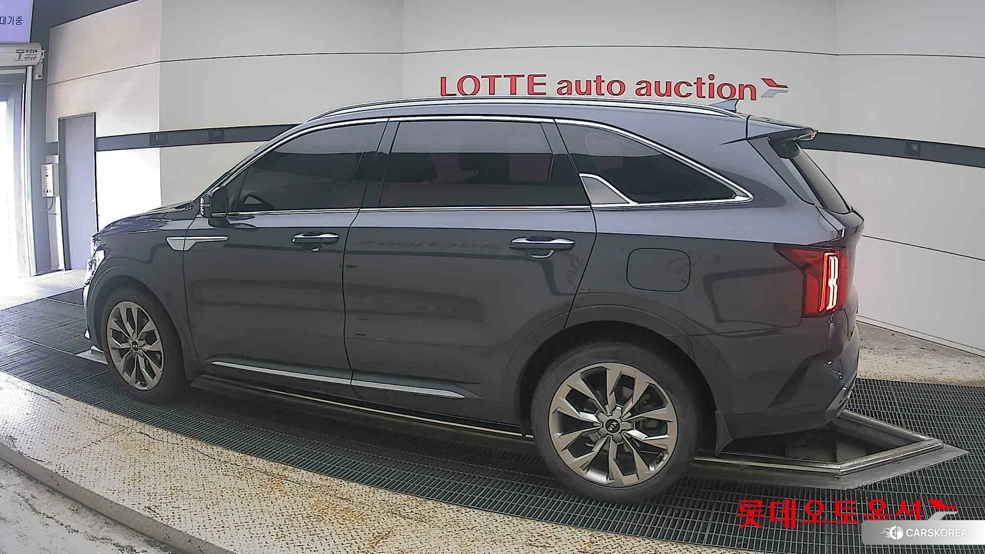 Kia Sorento 2021 Platinium Graphite из Кореи, фото 2