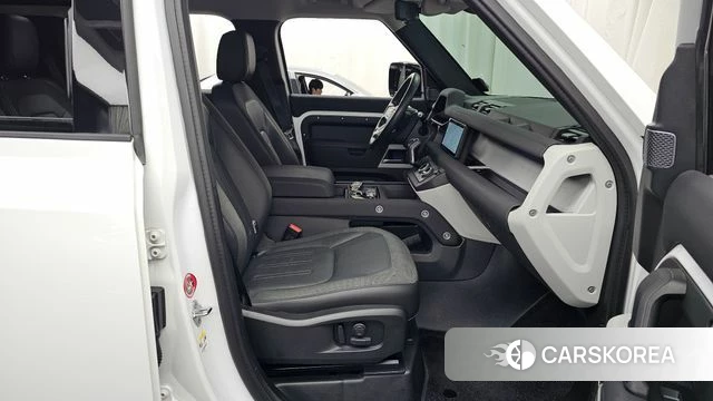 Land Rover Defender (L663) 2020 Белый из Кореи, фото 2