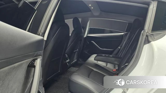 Tesla Model 3 2020 Белый из Кореи, фото 2