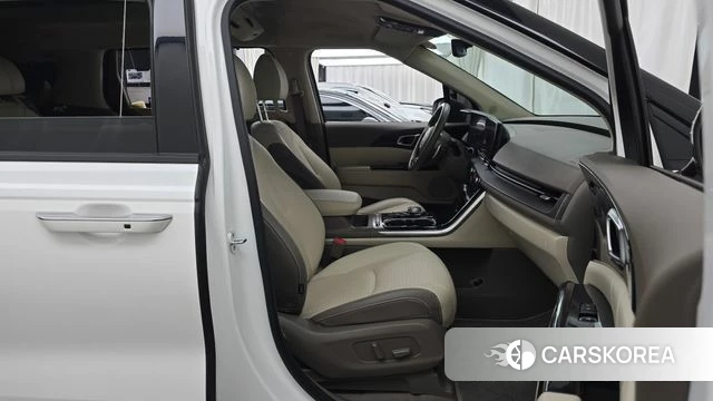 Kia Carnival 4th generation 2022 Белый из Кореи, фото 2