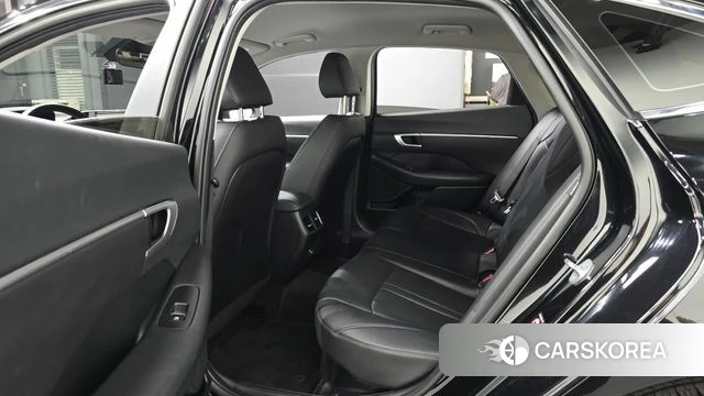 Hyundai Sonata Hybrid (DN8) 2022 Черный из Кореи, фото 2