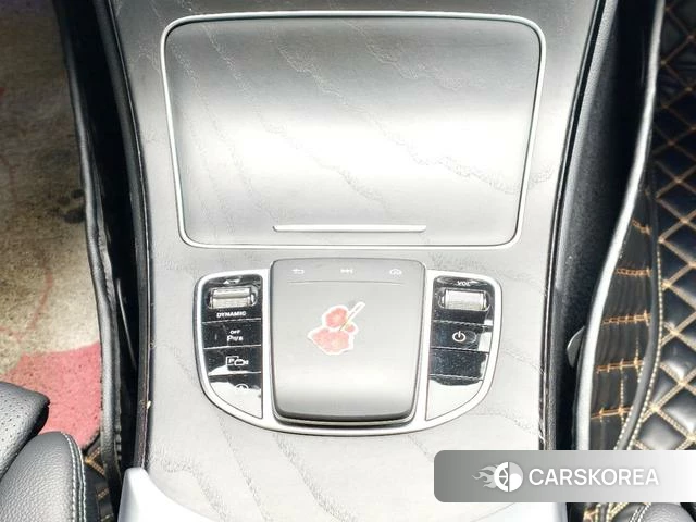 Mercedes-Benz C-class 2021 Белый из Китая, фото 2