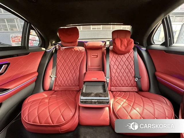 Mercedes-Benz S-Class 2023 Черный из Китая, фото 2