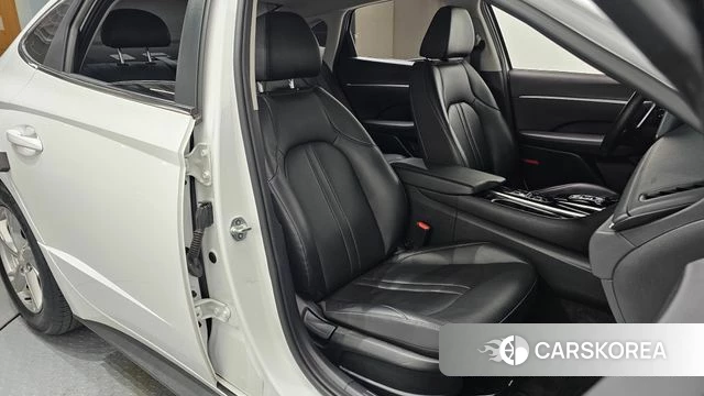 Hyundai Sonata (DN8) 2020 Белый из Кореи, фото 2