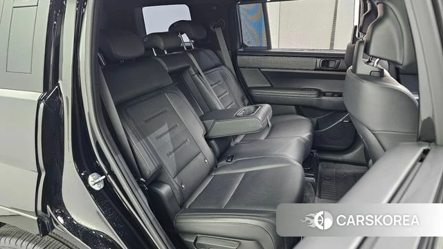 Hyundai Santa Fe (MX5) 2023 Черный из Кореи, фото 2