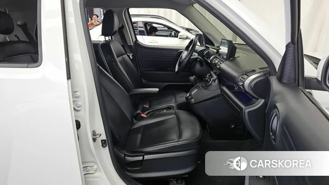 Hyundai Casper 2022 Белый из Кореи, фото 2