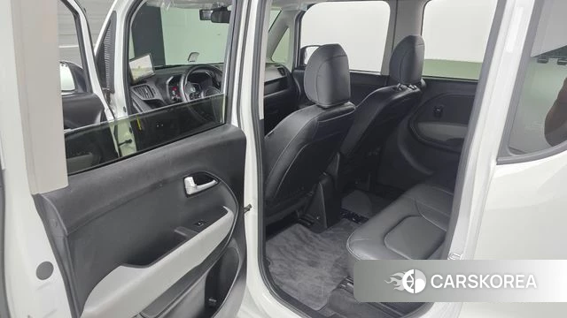 Kia The New Kia Ray 2023 Белый из Кореи, фото 2