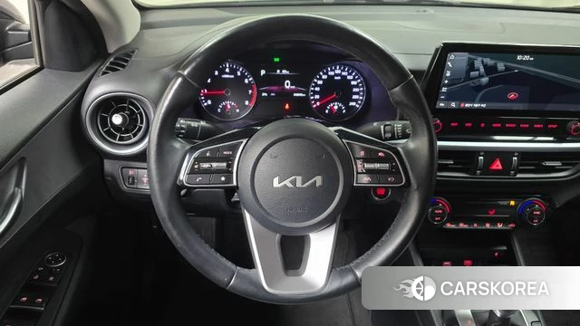 Kia The New K3 2nd generation 2021 Черный из Кореи, фото 2