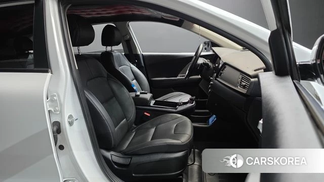 Kia Niro EV 2021 Белый из Кореи, фото 2
