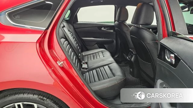 Kia The New K3 2nd generation 2021 Красный из Кореи, фото 2