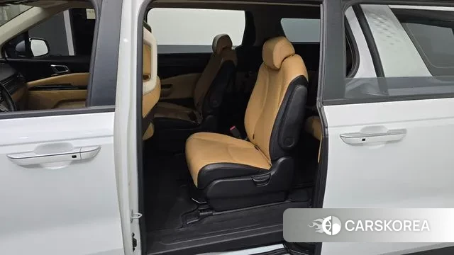 Kia Carnival 4th generation 2021 Белый из Кореи, фото 2