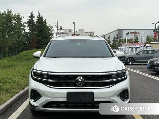 Volkswagen Talagon 2021 Белый из Китая, фото 2