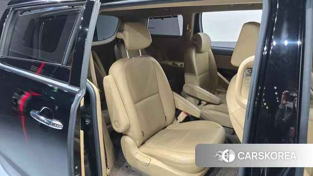 Kia The New Carnival 2020 Черный из Кореи, фото 2