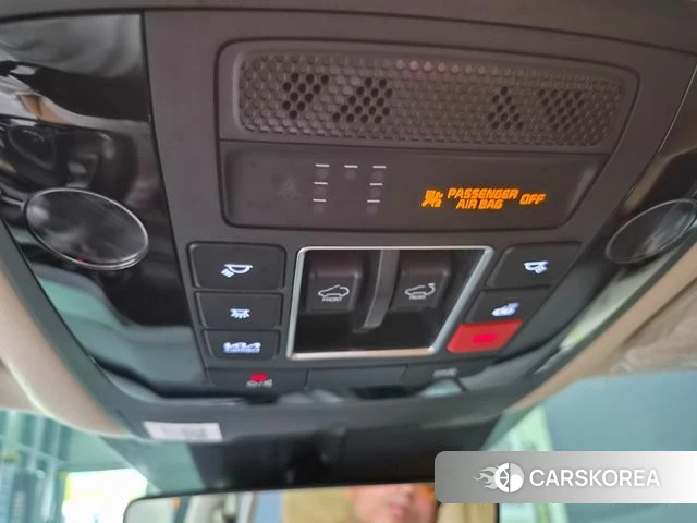 Kia Carnival 4th generation 2023 Белый из Кореи, фото 2