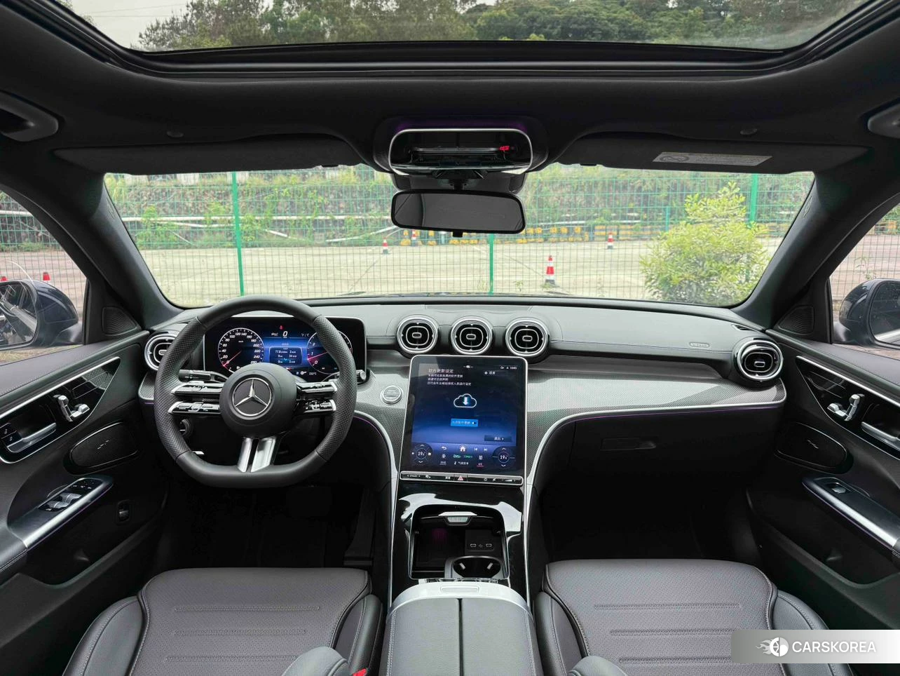 Mercedes-Benz C-class 2024 Черный из Китая, фото 2