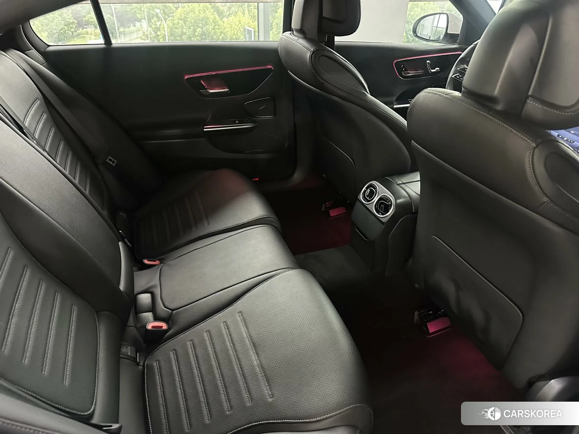 Mercedes-Benz C-class 2021 Белый из Китая, фото 2