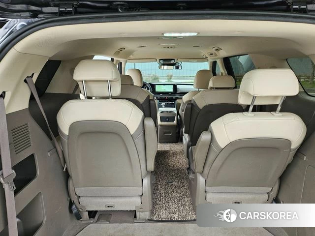 Kia Carnival 4th generation 2021 Серый из Кореи, фото 2