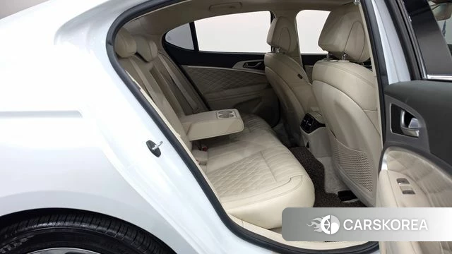 Genesis The New G70 2021 Белый из Кореи, фото 2