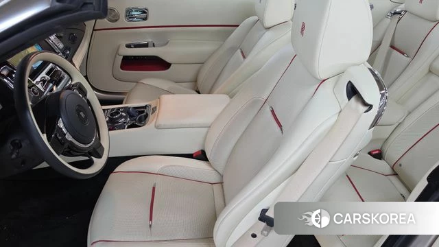 Rolls-Royce Dunn 2021 Светло-серебряный цвет из Кореи, фото 2
