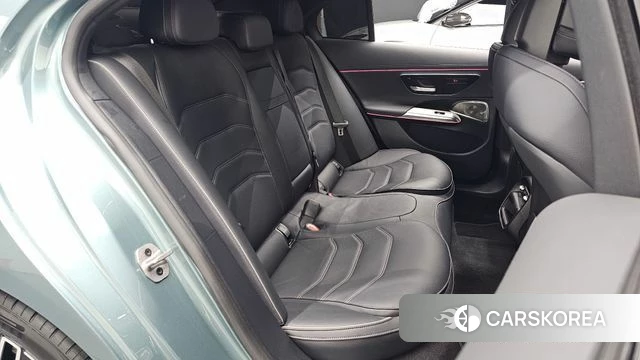 Mercedes-Benz E-Class W214 2024 Синий нефрит из Кореи, фото 2