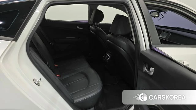Kia The New K5 2nd generation 2018 Белый из Кореи, фото 2
