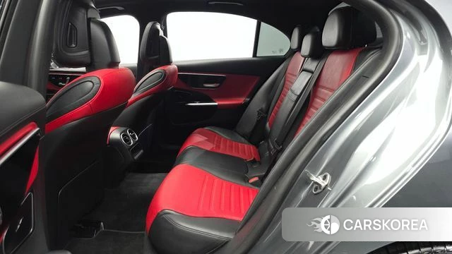 Mercedes-Benz C-Class W206 2022 Серый из Кореи, фото 2