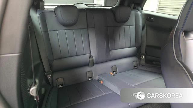 Mini Cooper Electric 4th Generation 2024 Красный из Кореи, фото 2