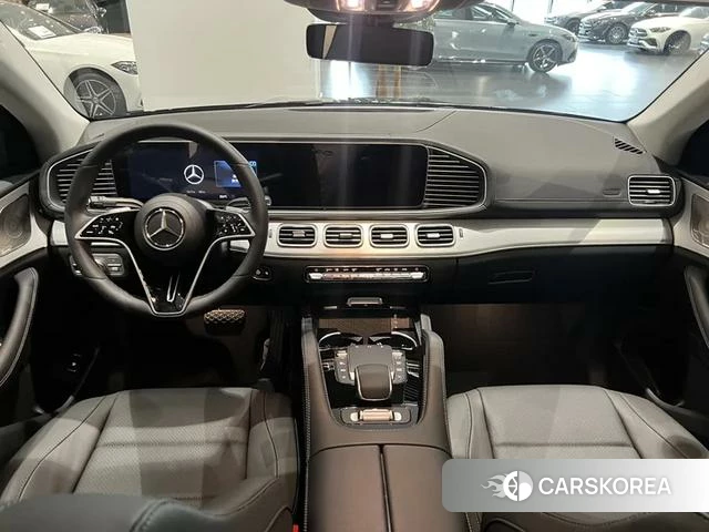 Mercedes-Benz GLE 2024 Черный из Китая, фото 2