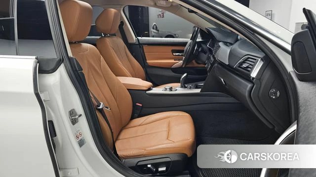 BMW 4 Series (F32) 2018 Белый из Кореи, фото 2
