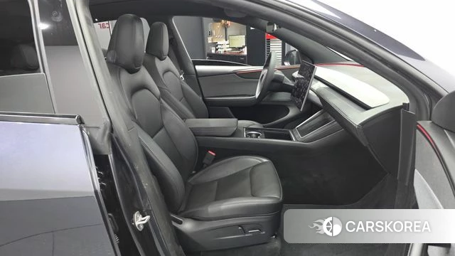 Tesla Model Y 2026 Серый из Кореи, фото 2