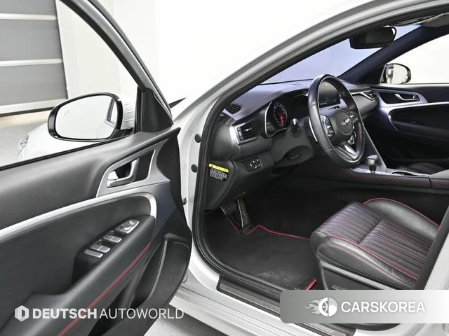 Genesis G70 2018 Серебряный из Кореи, фото 2