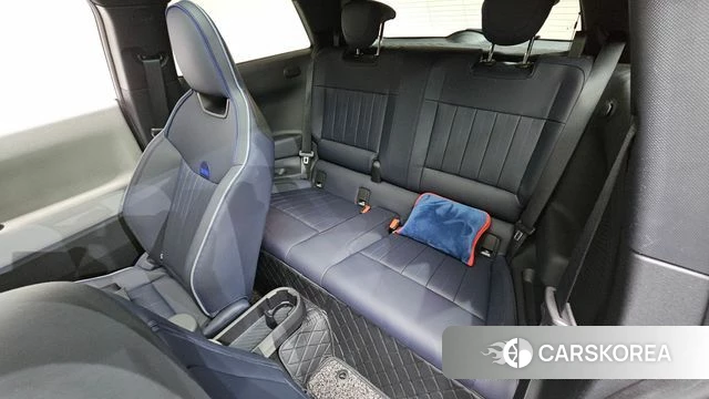 Mini Cooper Electric 4th Generation 2024 Зеленый из Кореи, фото 2