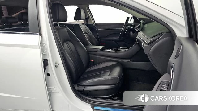 Hyundai Sonata (DN8) 2022 Белый из Кореи, фото 2
