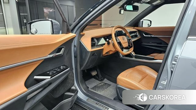 Ssangyong Torres 2023 Светло-серебряный цвет из Кореи, фото 2