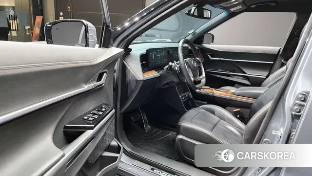 Ssangyong Torres EVX 2023 Серый из Кореи, фото 2