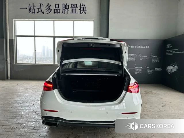 Mercedes-Benz C-class 2025 Белый из Китая, фото 2