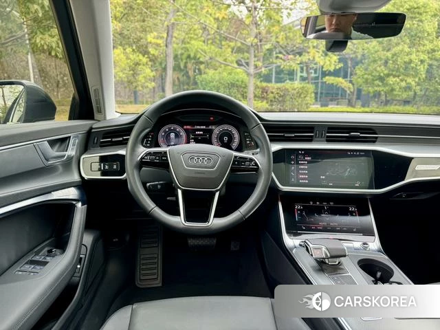 Audi A6 2022 Темно-серый из Китая, фото 2
