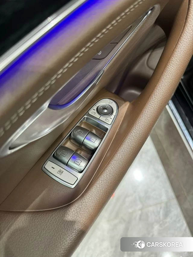 Mercedes-Benz E-Class 2024 Черный из Китая, фото 2