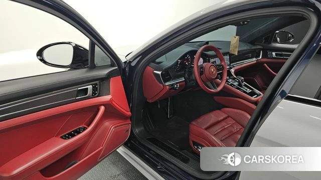 Porsche Panamera (971) 2019 Серебристо-серый из Кореи, фото 2