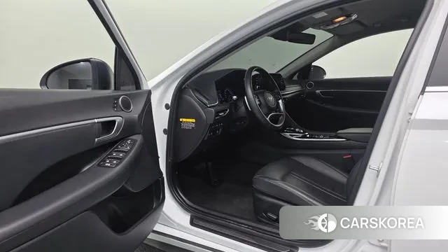 Hyundai Sonata (DN8) 2019 Белый из Кореи, фото 2